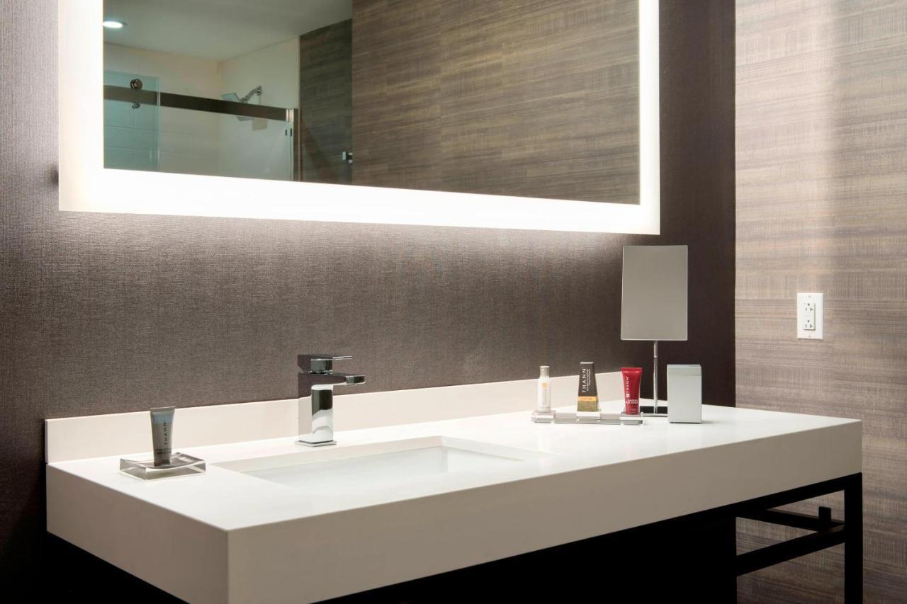 Bethesda North Marriott Hotel & Conference Center Esterno foto